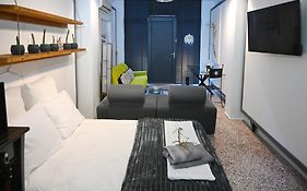Central Two-Floor Loft With Private Entrance